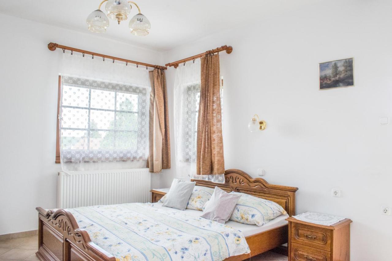 Levendula Apartman Zalakaros Bagian luar foto